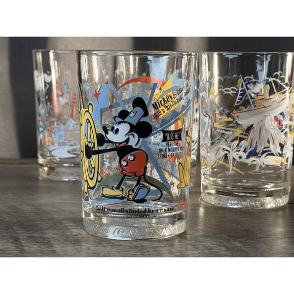 4 VTG Disney World Mickey Mouse Goofy Blizzard Beach Drinking Glass Tumbler 5" - Picture 1 of 12